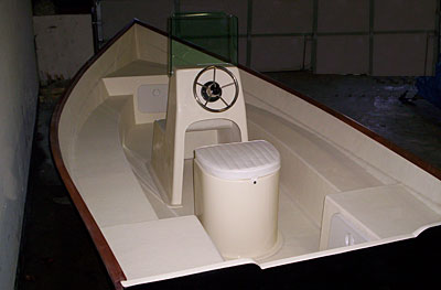 Center console model dory